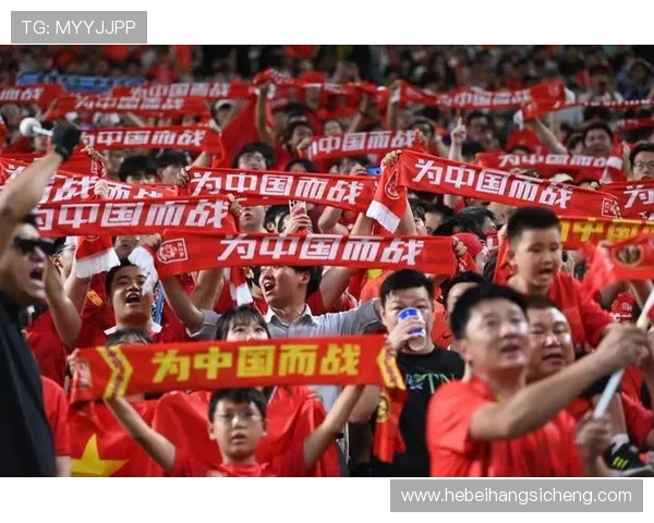 中国队勇夺世界杯预选赛关键胜利全场攻防俱佳点燃全国球迷热情 中国队勇夺世界杯预选赛关键胜利全场攻防俱佳点燃全国球迷热情