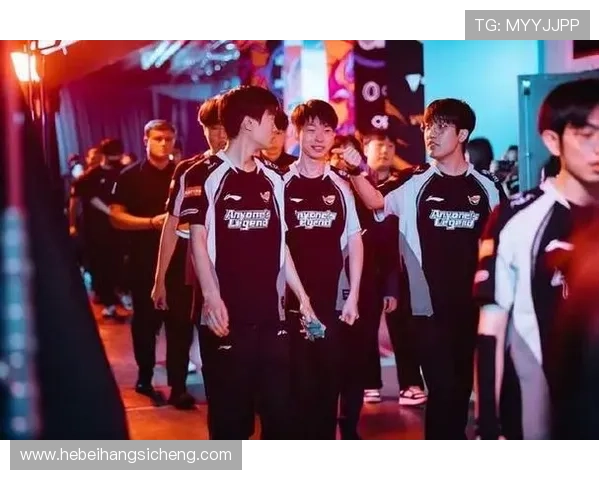 全球总决赛激战正酣各大战队鏖战巅峰谁能夺得电竞最高荣誉 全球总决赛激战正酣各大战队鏖战巅峰谁能夺得电竞最高荣誉