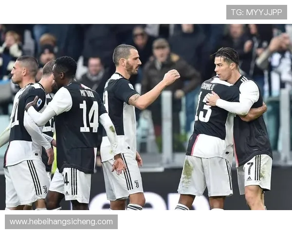 尤文图斯俱乐部宣布新赛季目标加强防线并引入年轻球员以应对挑战