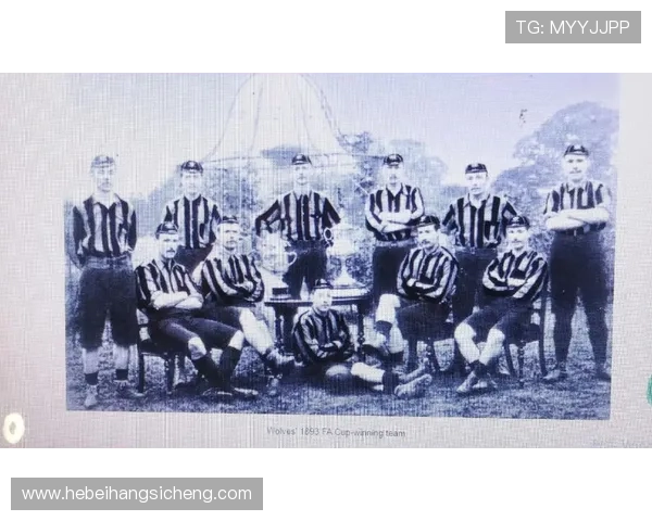 桑德兰足球俱乐部百年辉煌历程与英格兰北方足球文化传承探索