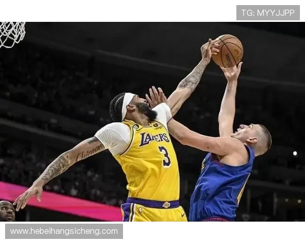 湖人双星合力砍下高分逆转勇士再燃球队季后赛晋级希望