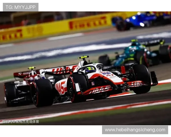 F1赛季激烈角逐 各车队表现各异 新兴车手崭露头角