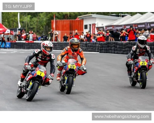 摩托GP争冠焦点赛事激烈升级全新赛况引发全球关注热议不断持续升温