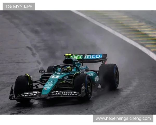 维斯塔潘雨战夺冠引发车队战术争议与新赛季冠军格局激烈讨论